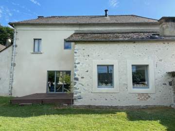 Ravalement de facade en pierre à Tarbes